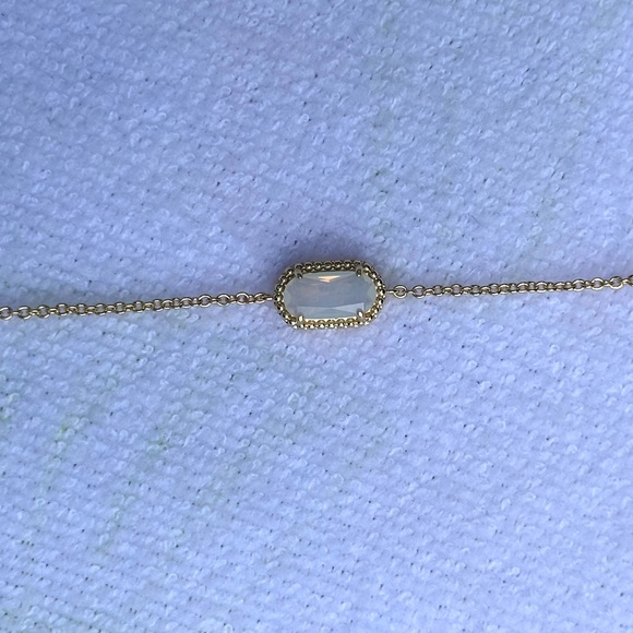 Aura Bracelet Gold - Picture 7 of 13